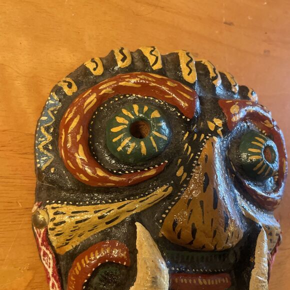 VTG Peruvian Mask Decorative Wall Hanging Mid Century Hand Painted Latin America - Picture 6 of 10
